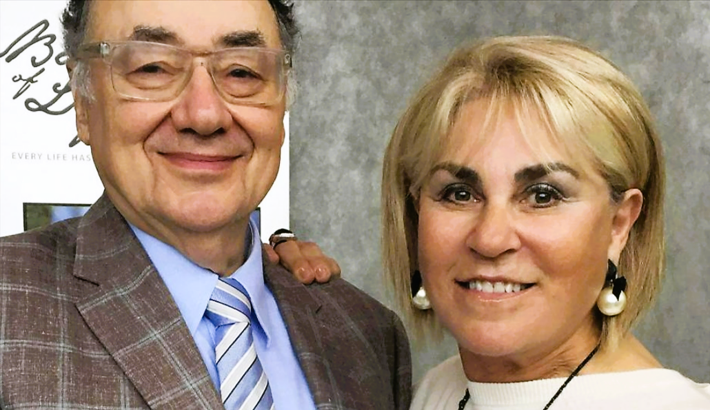 Nach Ermordung seiner Eltern - Sohn bietet 24 Millionen Euro Belohnung für Aufklärung des Verbrechens!