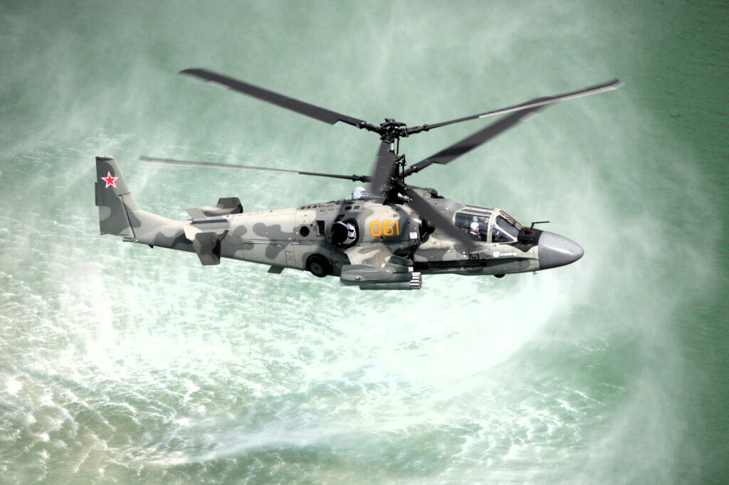 Kampfhubschrauber überqueren NATO-Grenze! Belarus Helikopter dringen in Polen ein!