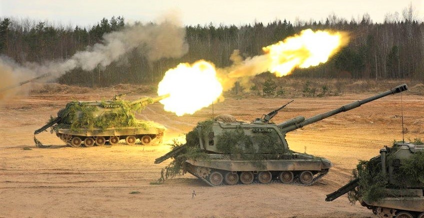 Russland startet massive neue Offensive! Ukraine muss Gebiete evakuieren! Hat Putin alle ausgetrickst?