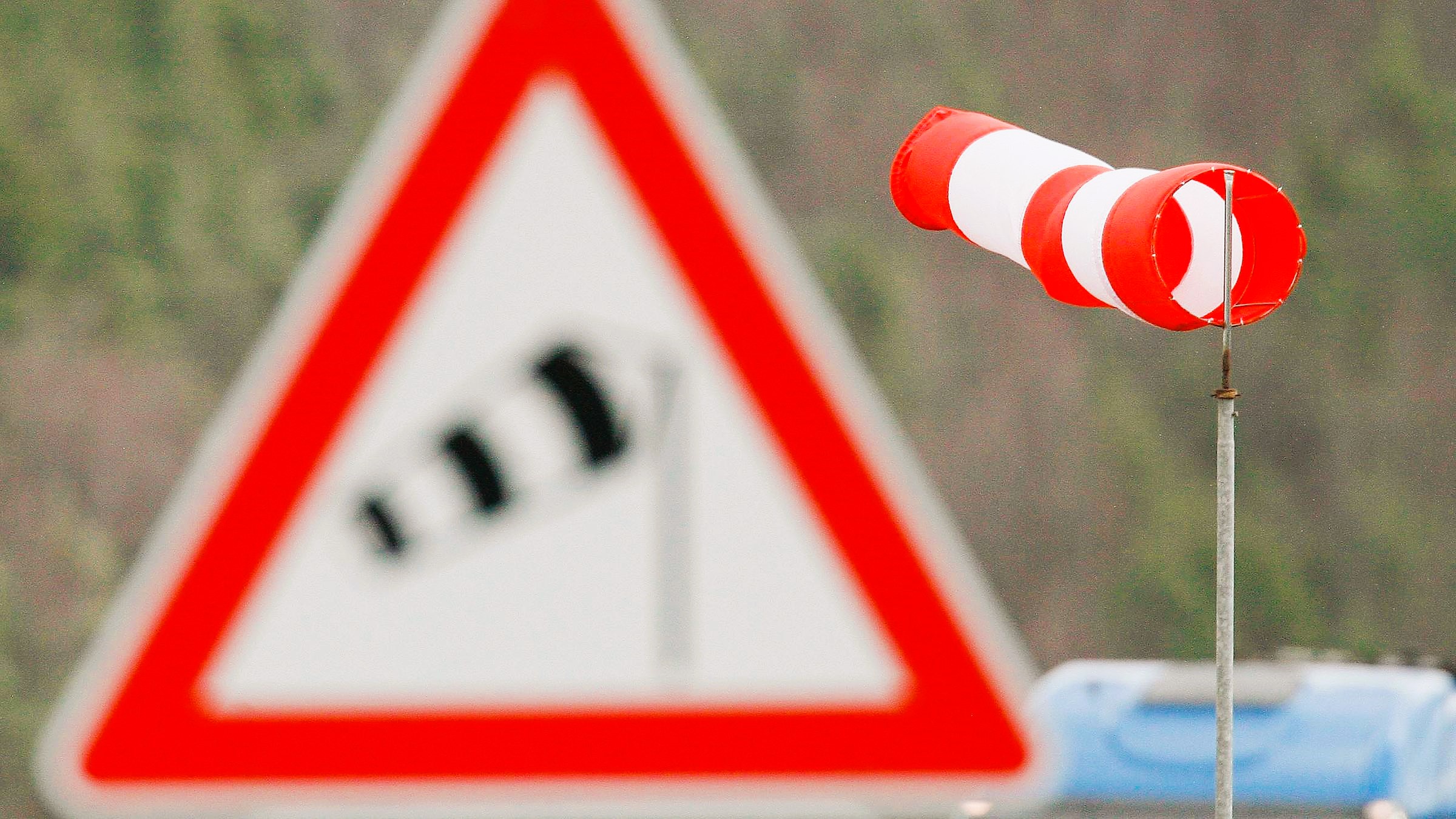 Schweres Unwetter über Deutschland - Mehrere Menschen wurden verletzt!