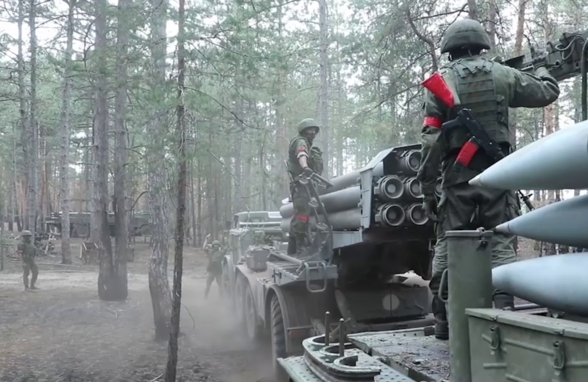 EILMELDUNG - Putin schickt Verstärkung an die Front! Putins Armee nimmt erneut Kupjansk ins Visier!