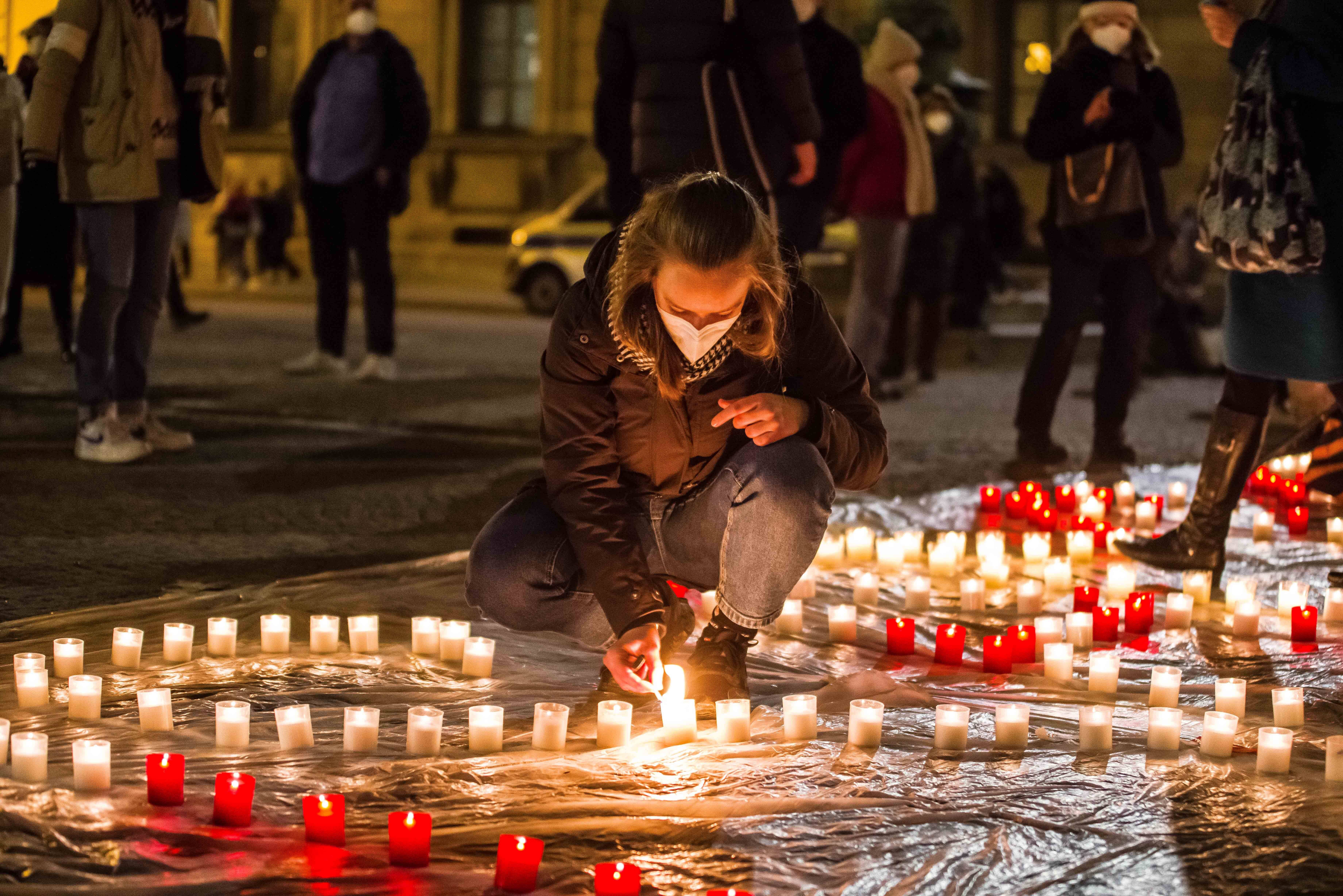 Frau erfriert neben Bahnhof! Vermisste demenzkranke Rentnerin stirbt nur 140 Meter von einem Pflegeheim entfernt