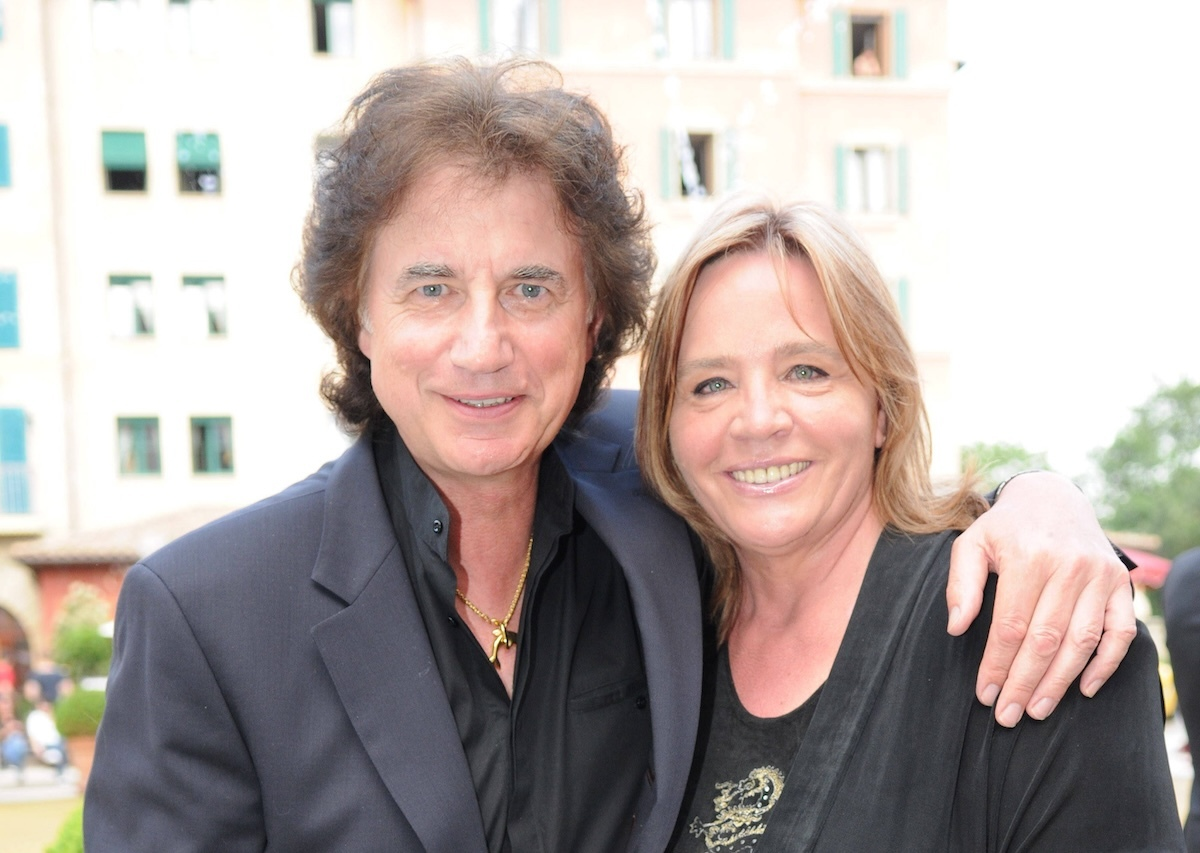 Olaf der Flipper erneuert Ehegelübde nach 55 Jahren – eine Liebesgeschichte, die Fans rührt