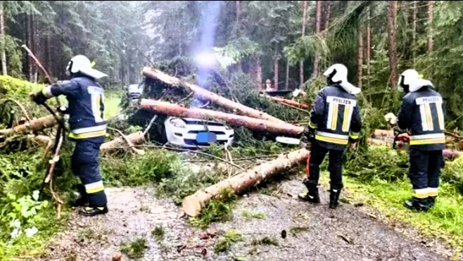 Orkanwarnung! Doppel-Sturm kommt auf Deutschland zu - erneut schwere Unwetter erwartet