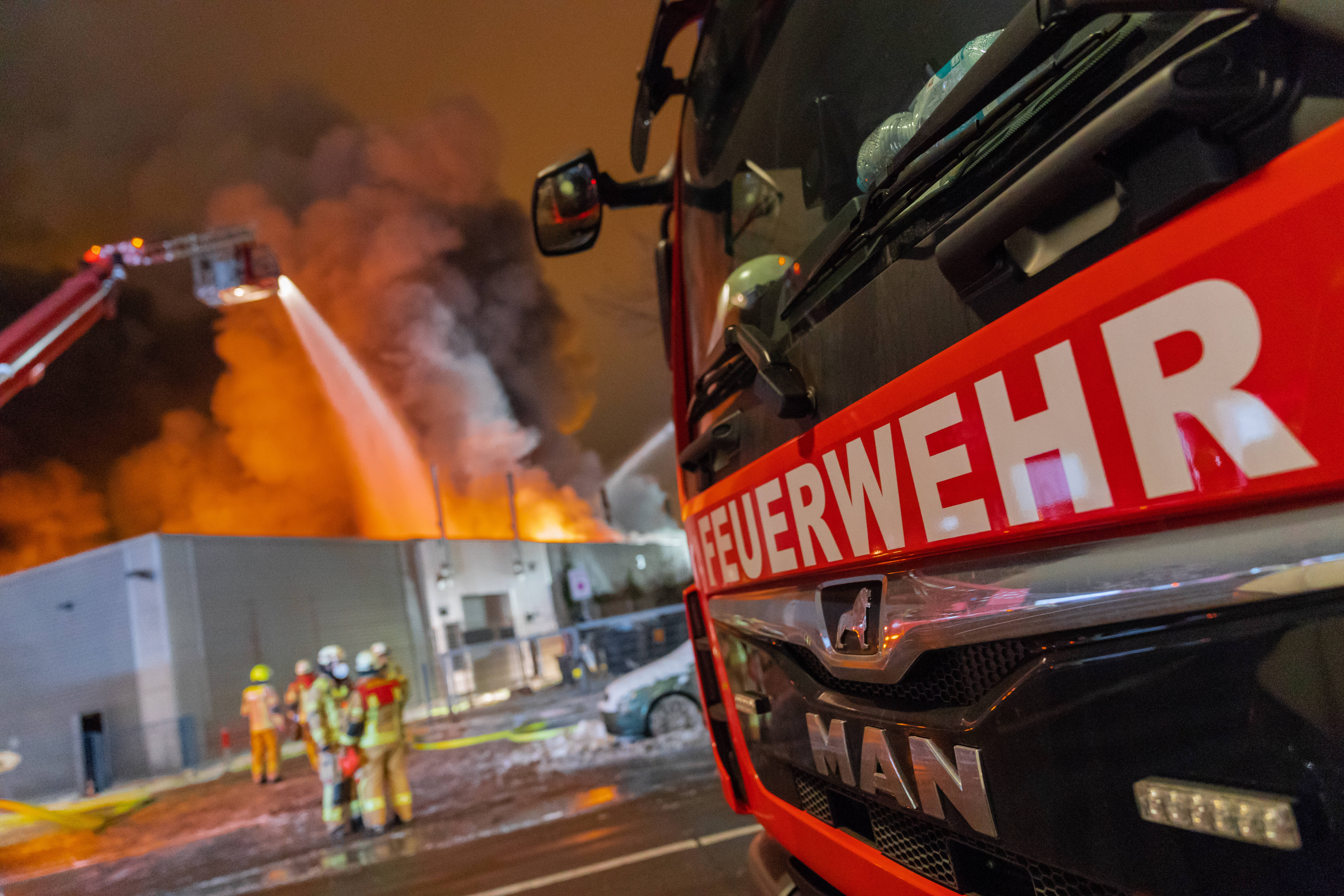 Feuer-Inferno in München - Seniorin stirbt in den Flammen - Sie rief noch laut um Hilfe!